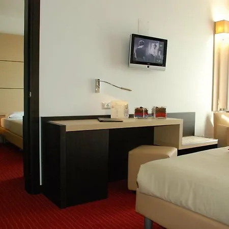 Western Galileo Hotel 4*