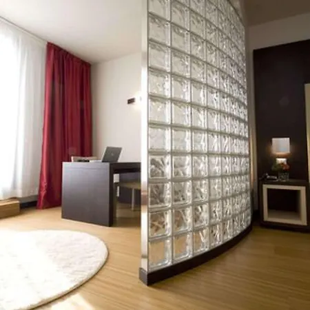 호텔 베스트 웨스턴 플러스 갈릴레오 4*